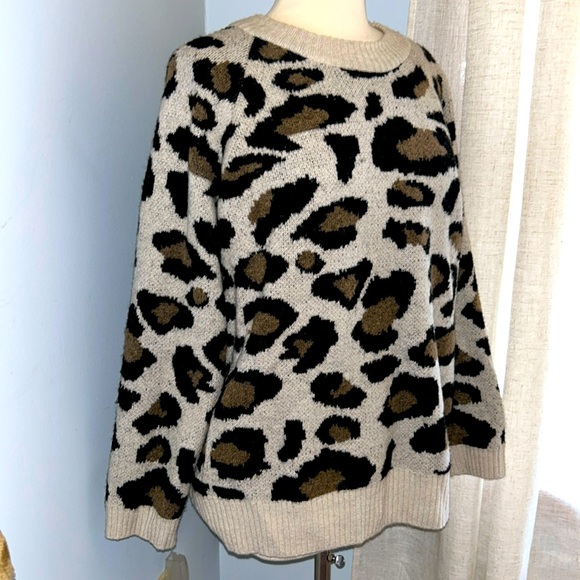Cyrus Animal Print Sweater XL - Picture 1 of 7